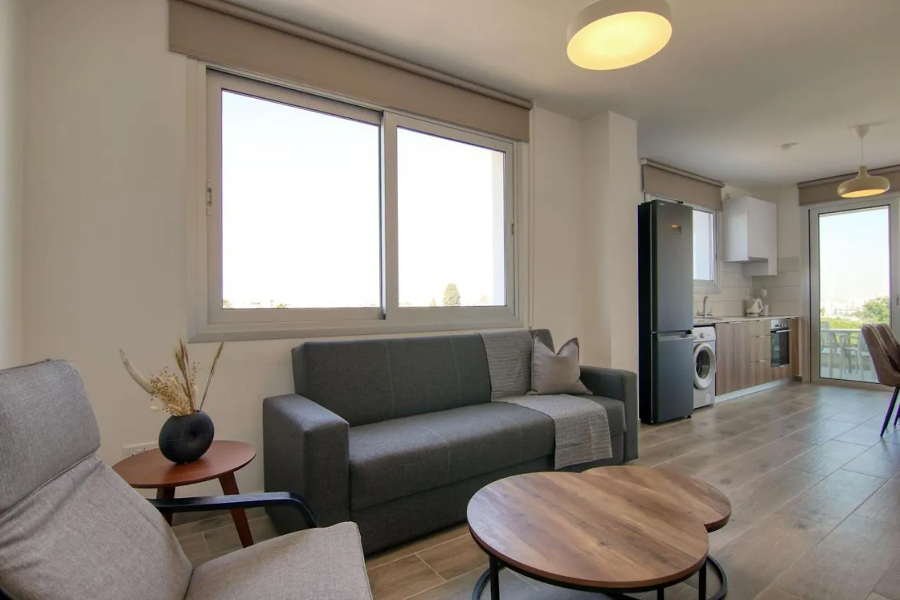 Apartment Phaedrus Living Coral Suites Aquatic Larnaca
