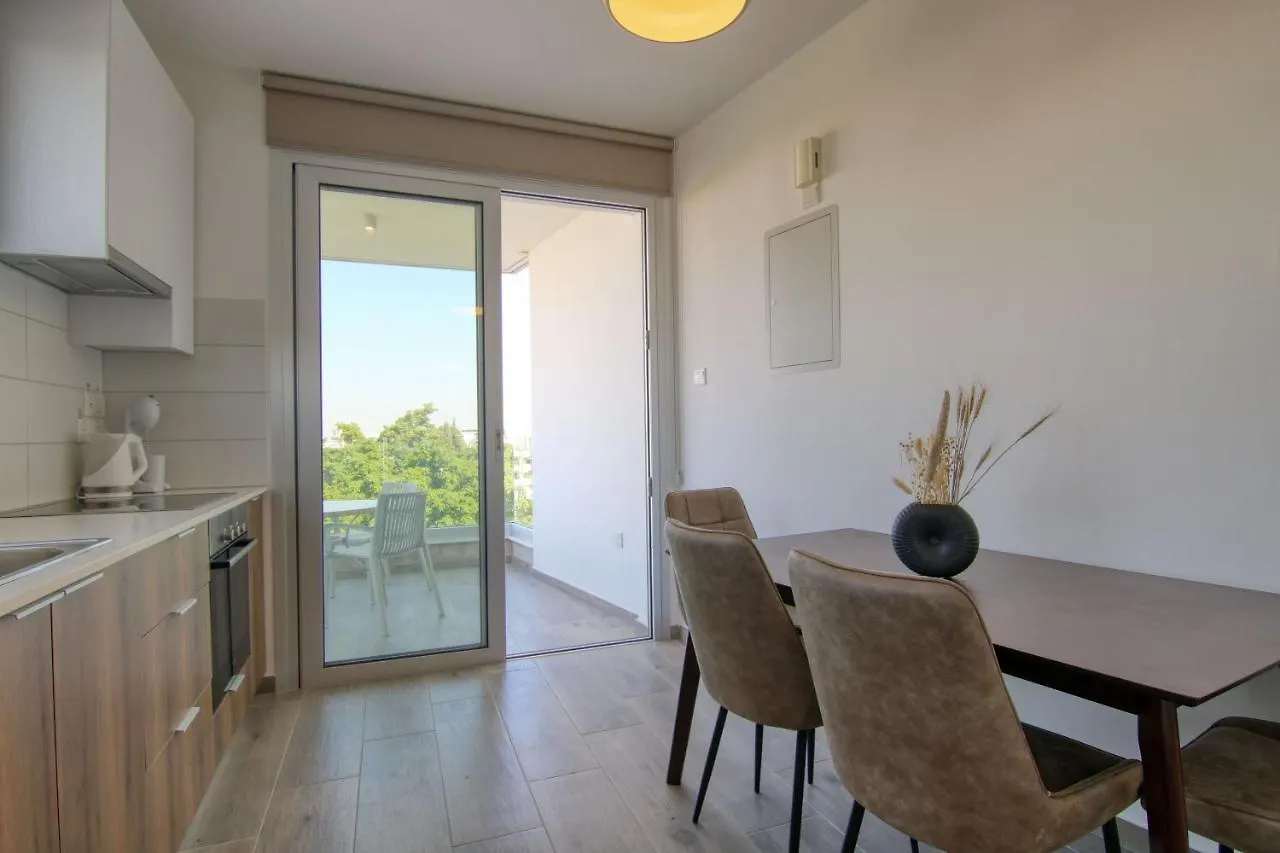 Phaedrus Living Coral Suites Aquatic Larnaca Apartment